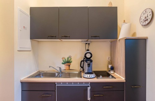 Sasbachwalden House | Apartment In A Hotel "Schuster Junge Haus" with Mountain View, 6 Balconies & Wi-Fi