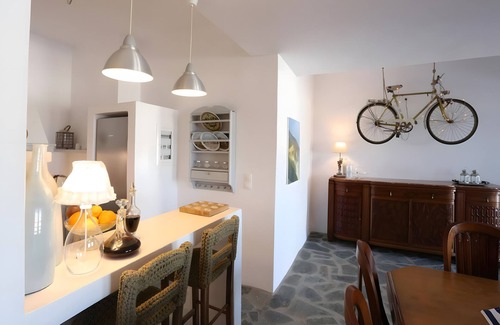 Agios Ioannis House | Apartment In A Hotel 'Anemos Suite with Private Pool' with Sea View, Wi-Fi and Air Conditioning