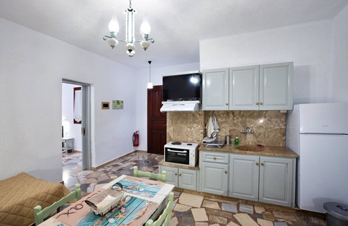 Ferma Apartment | Apartment In A Hotel 'with Sea View-Creta' with Sea View, Wi-Fi and Air Conditioning