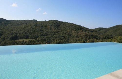 Anghiari Apartment | Apartment in a modern holiday home in Anghiari
