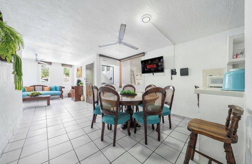 Olas Altas Apartment | apartment in a quiet area with access to the beach