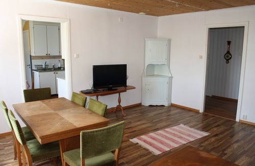 Kristinehamn Apartment | Apartment in a rural location