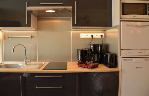 Bayeux Apartment | Apartment in Bayeux near Beaches & Tapestry