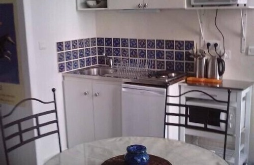Intra Muros Apartment | Apartment in beautiful 17th century building, St Malo intra muros, near beaches