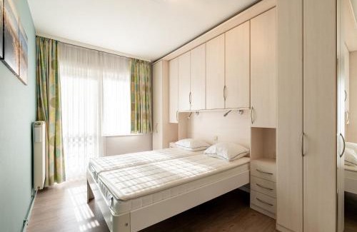 Blankenberge Apartment | Apartment in Blankenberge with Sea Views