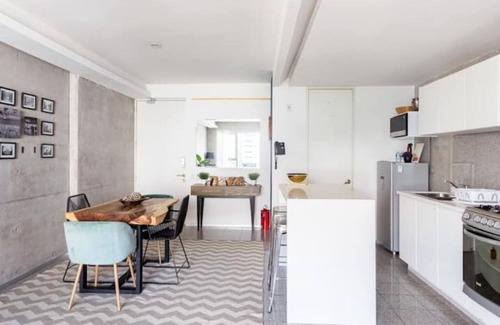 La Condesa Condo | Apartment in Condesa with views of Chapultepec Castle. Gym, pool & parking