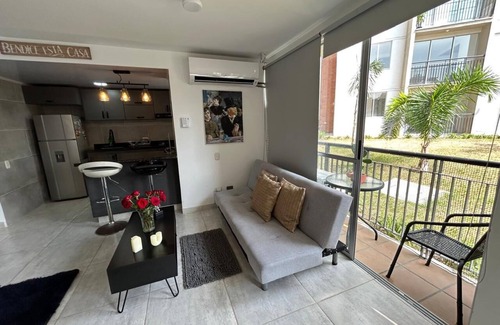 Cali Apartment | Apartment in Cali -Ideal for a group of people.