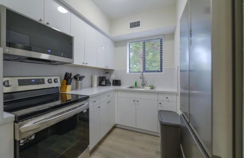 East Little Havana Apartment | Apartment in Calle Ocho a Slice of Little Havana
