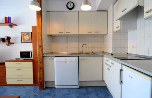 Els Griells Apartment | Apartment in Costa Brava with Beach Access