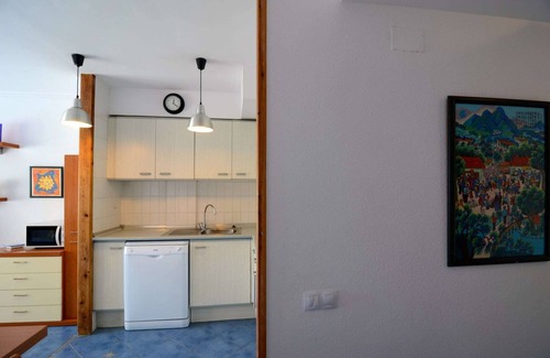 Els Griells Apartment | Apartment in Costa Brava with Beach Access