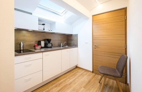 Tirolo Apartment | Apartment in Dorf Tirol near Tirol Castle