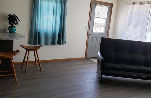 Ontario Apartment | Apartment in Downtown Ontario