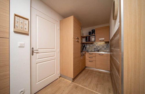 Allos Apartment | Apartment in France with Ski-In Access