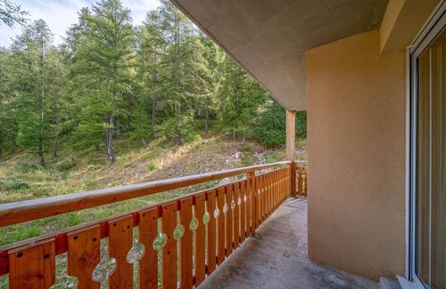 Allos Apartment | Apartment in French Alps with Pool