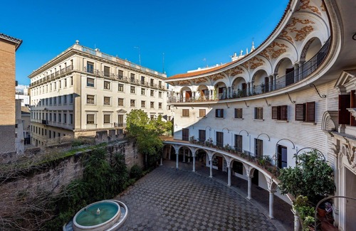 El Arenal Apartment | Apartment in front of the Cathedral. Cabildo IV