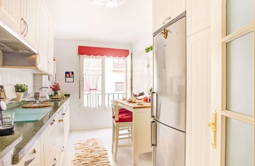 Cimadevilla Apartment | Apartment in Gijón near San Lorenzo Beach