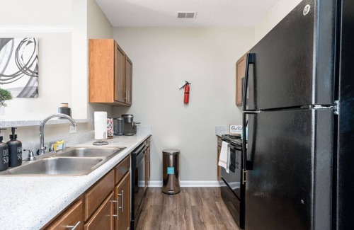 Greenwood Apartment | Apartment In Greenwood