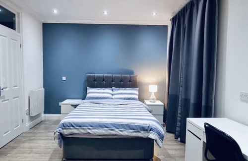 St. Pancras and Somers Town Apartment | Apartment in Kingcross with historical highlights