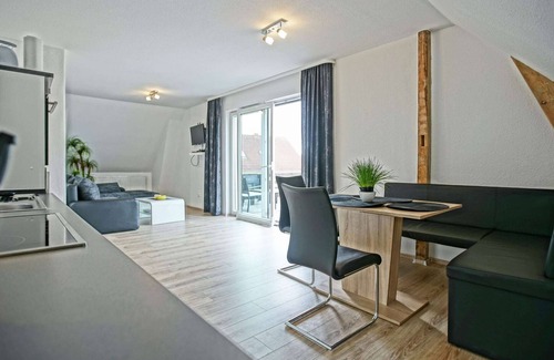 Monkebude Apartment | Apartment in Mönkebude near Sand Beach