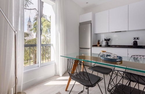 Palacio Apartment | Apartment in Madrid's Historic Austrias Palacio Real II