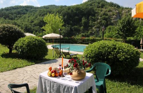 Apecchio House | Apartment in Marche with Pool and Privacy