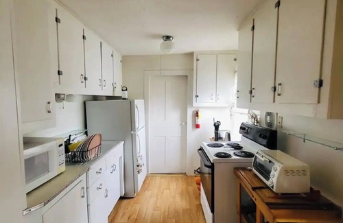 Milford Apartment | Apartment in Milford. Close to Dreams Park and National Baseball Hall of fame.