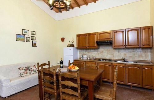 Montalcino Apartment | Apartment in Montaione with carport