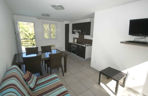 Moriani-Plage Apartment | Apartment in Moriani-Plage near the Beach