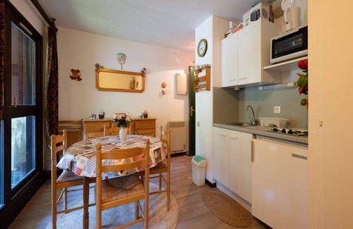 Morillon Apartment | Apartment in Morillon at Ski Slope