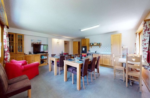 Saint-Pierre-de-Clages House | Apartment in Nendaz on ski slopes