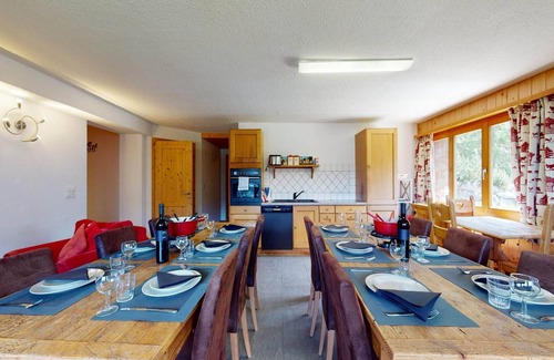 Saint-Pierre-de-Clages House | Apartment in Nendaz on ski slopes