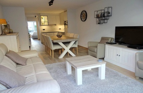 Nieuwpoort-Bad Apartment | Apartment in Nieuwpoort near the Beach
