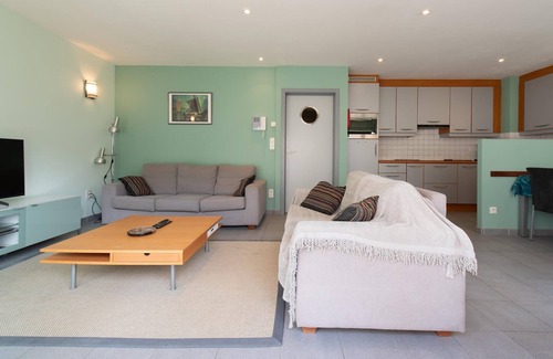 Mariakerke Apartment | Apartment in Ostend near the beach