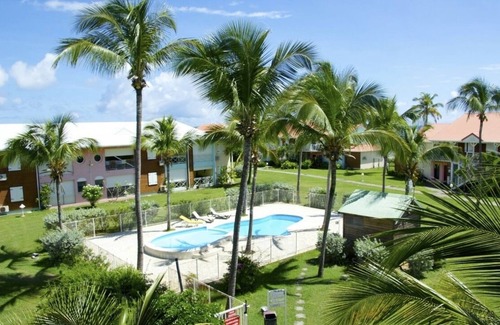 Saint-Francois Apartment | Apartment in Private Residence, sea view