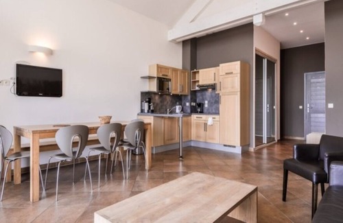 Saint-Jorioz Apartment | Apartment in residence with swimming pool, near Lake Annecy