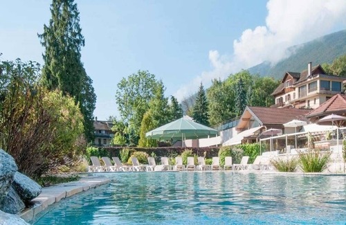 Saint-Jorioz Apartment | Apartment in residence with swimming pool, near Lake Annecy