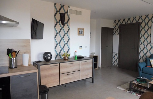 Pinarellu Apartment | Apartment in residence with swimming pool, janitor, 7 minutes walk from the beach