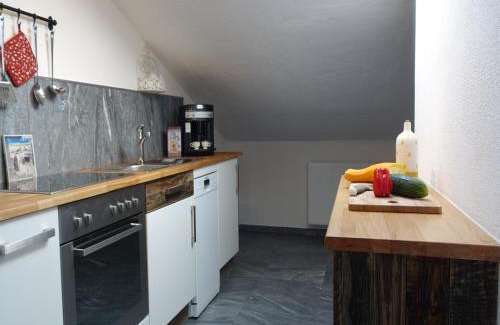 Stans Apartment | Apartment in Stans near Wolfsklamm River