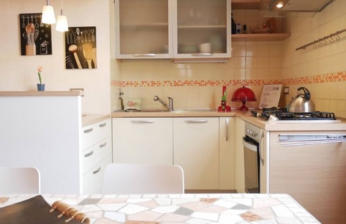 Historic Center Apartment | Apartment in the Center of Bologna! x6
