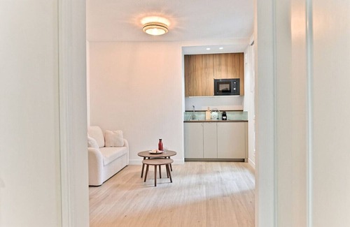 Quartier du Faubourg-Montmartre Apartment | Apartment in the center of Paris - Musée Grévin