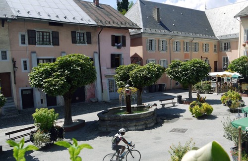 Albertville Apartment | Apartment in the heart of the medieval city of Albertville