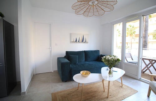 Hyeres City Centre Apartment | Apartment in the heart of the historic city