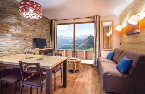 Les Boisses Apartment | Apartment in Tignes with Ski-In Ski-Out Access
