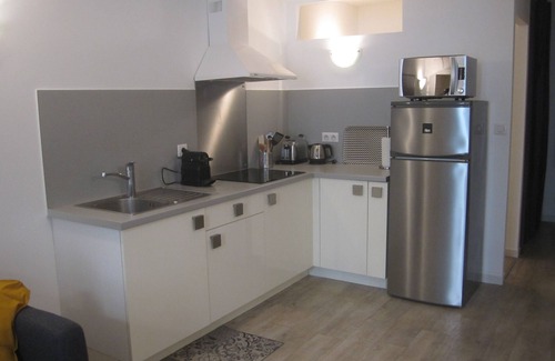 Arles Apartment | Apartment in town
