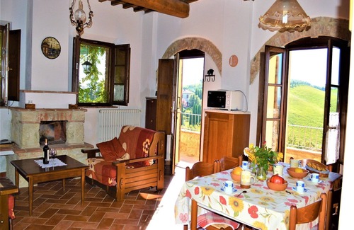 Asciano Apartment | Apartment in Tuscany with Stunning Views