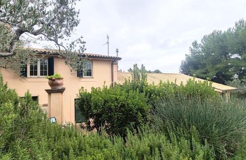 Giano dell'Umbria House | Apartment in Umbria near Vineyards