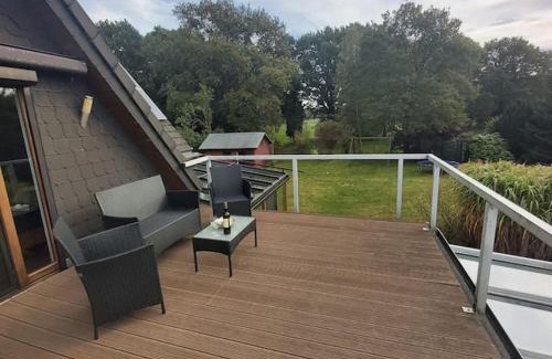 Hipstedt Apartment | Apartment in upper floor in nature reserve.