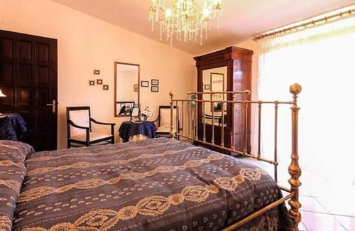 Santa Domenica Apartment | apartment in villa with sea view "Casa nel verde"