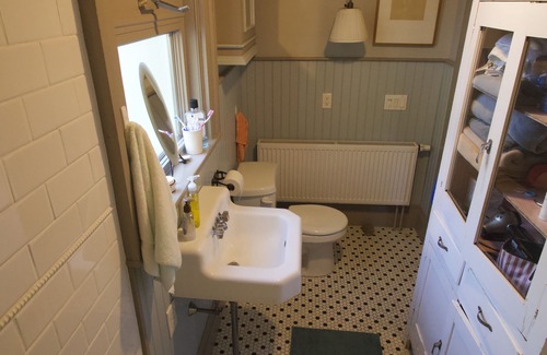Watertown Apartment | Apartment in Victorian House