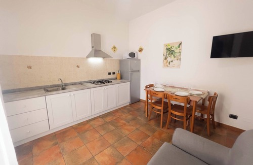 Alcamo Marina Apartment | APARTMENT IN VILLA 200 METERS FROM THE BEACH WI FI CAR RENTAL